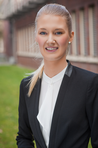 Businessfoto Frau, Kalu-Kunst Bremen